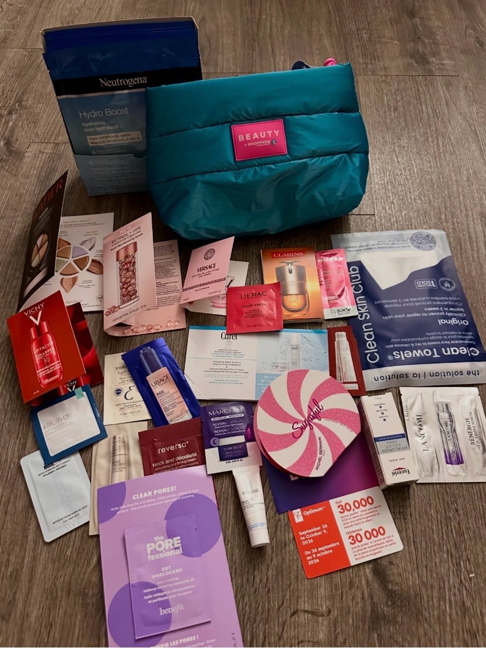 Shoppers Beauty Sample Bundle with Cosmetic Bag
